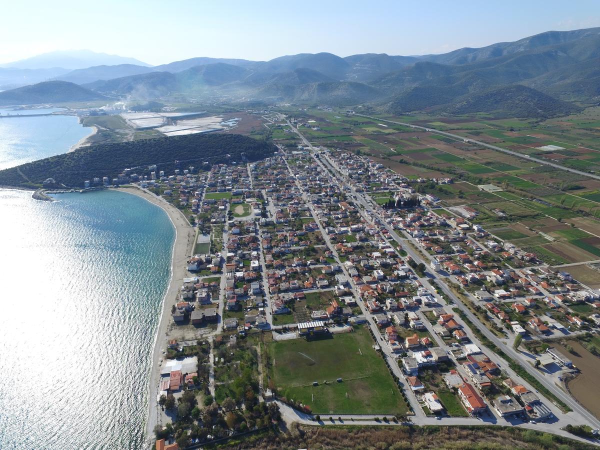 Hotel Paralia Неа-Карвалі Екстер'єр фото