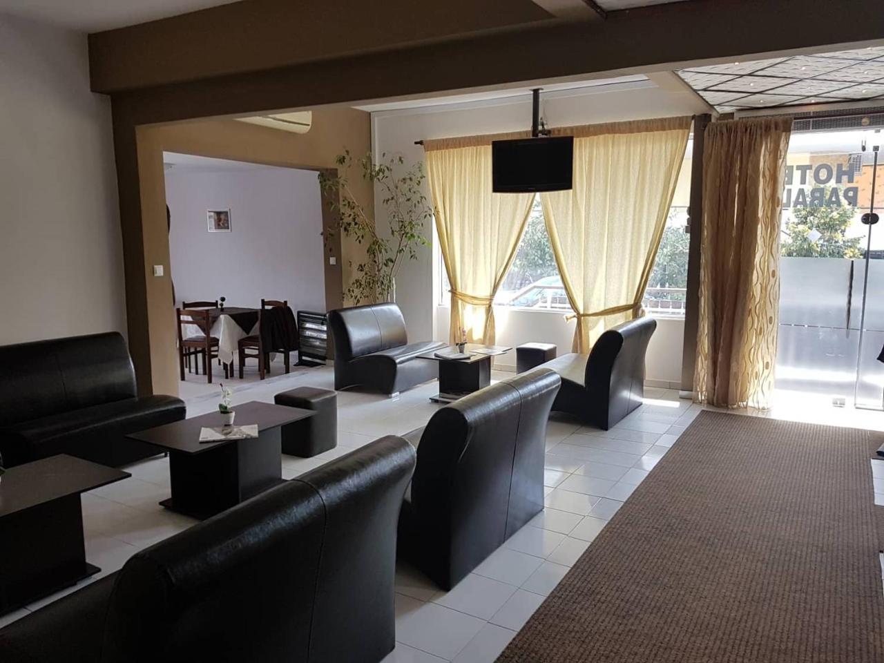 Hotel Paralia Неа-Карвалі Екстер'єр фото