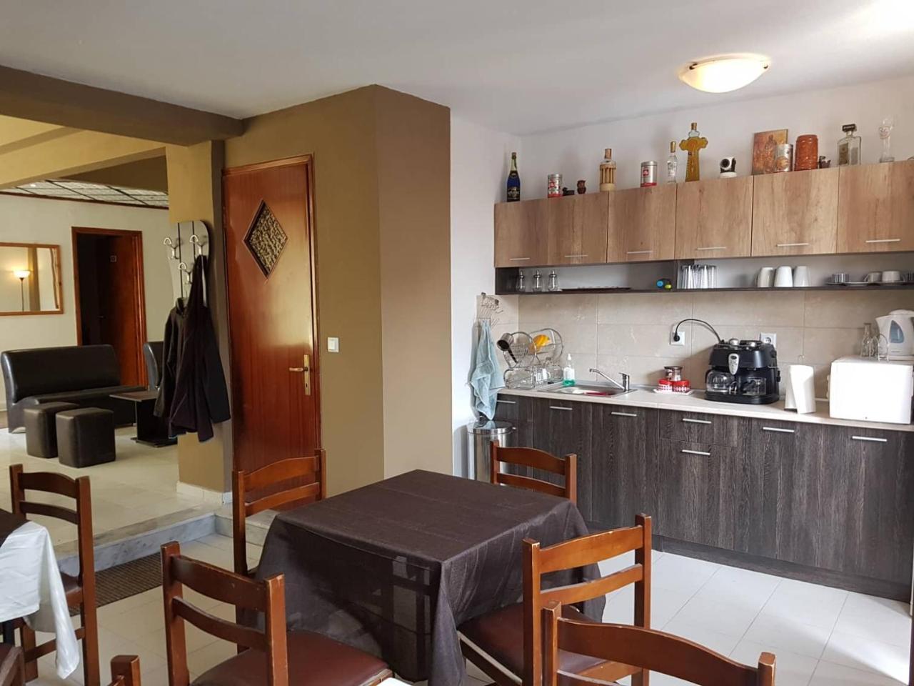 Hotel Paralia Неа-Карвалі Екстер'єр фото